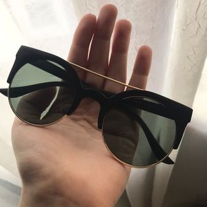 Vintage Black Cat Eye Sunglasses